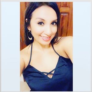 Meet your Posher, Julie